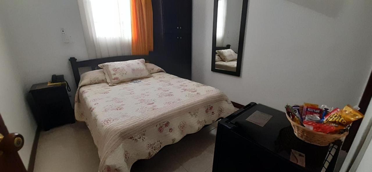 Hotel Colonial Перейра Екстериор снимка