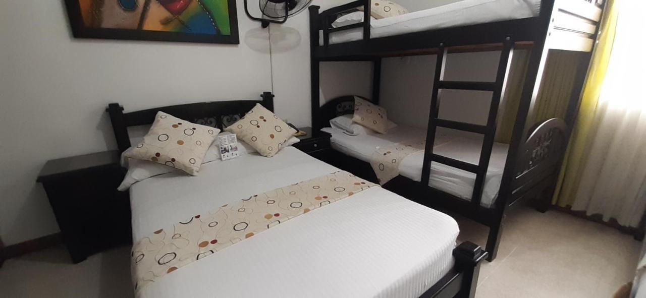 Hotel Colonial Перейра Екстериор снимка